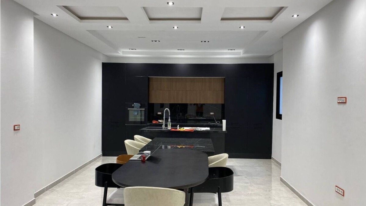 Kairouan Apartment | Holy City Gem: Modern 3BR Apt in Kairouan