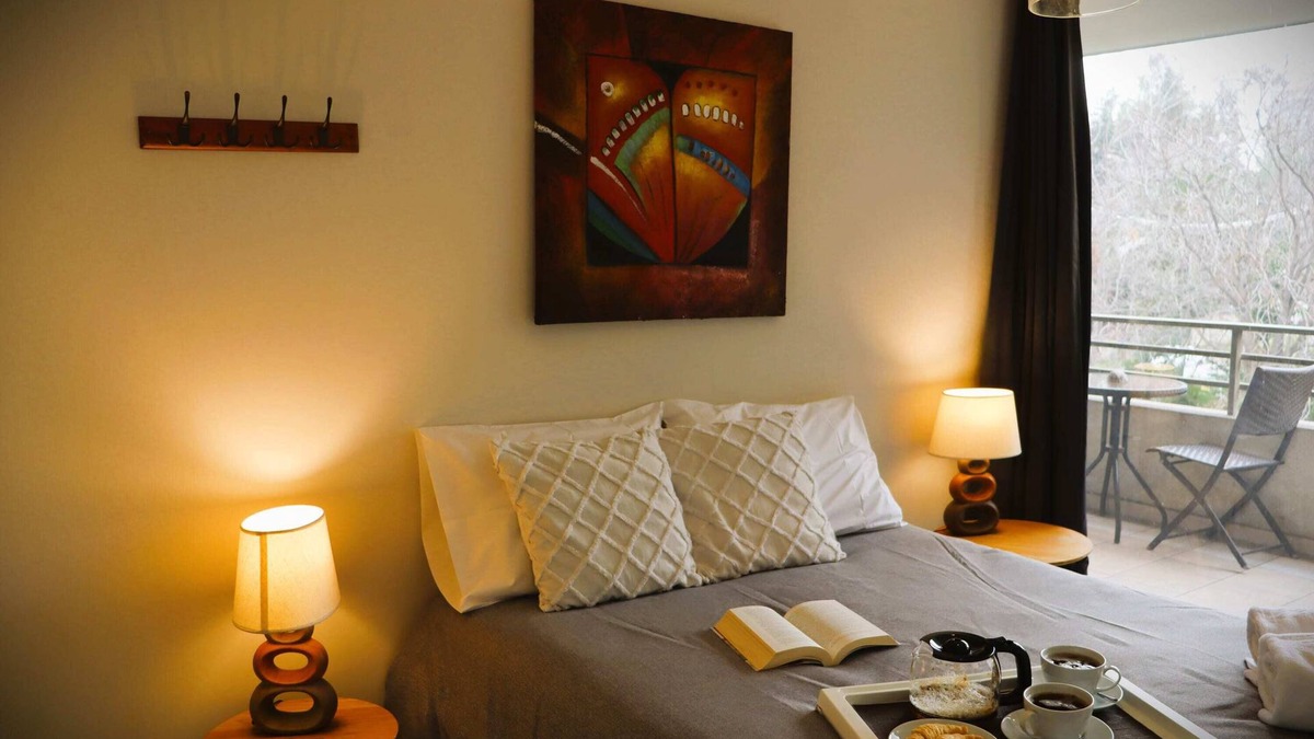 Las Condes Apartment | HOM | Departamento 3D3B Estacionamiento Las Condes