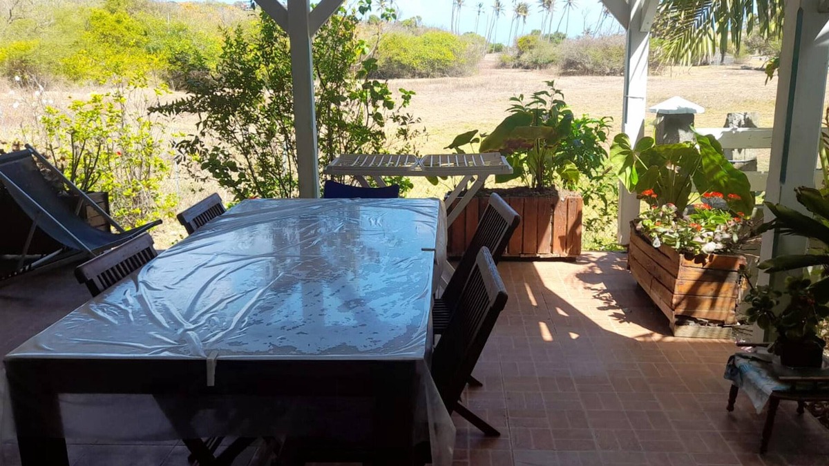Capesterre-de-Marie-Galante Apartment | Homerez - Appartement for 4 ppl. with sea view at Capesterre-de-Marie-Galante