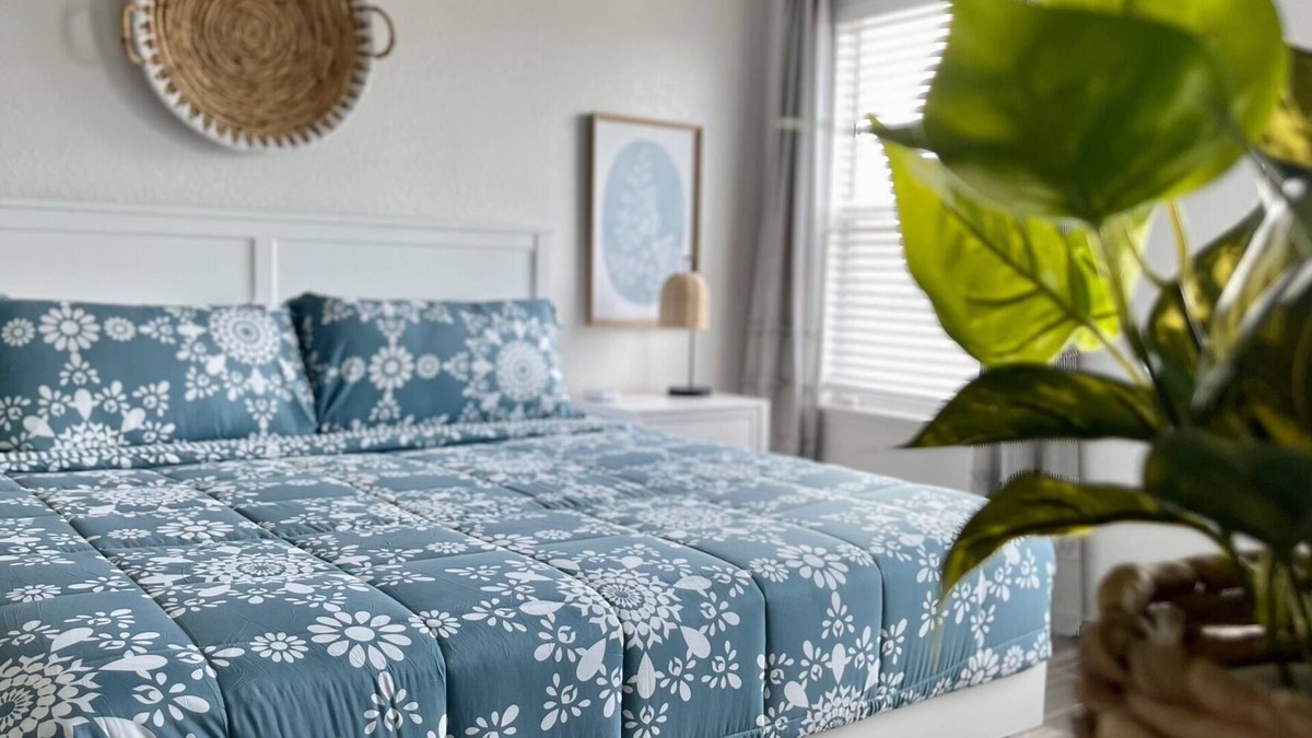 Southside House | Home 7 min to Lackland AFB & close to SeaWorld