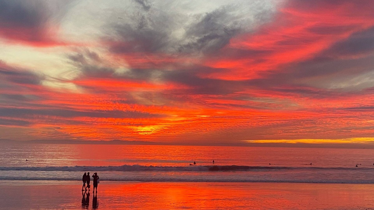 Santa Ana Heights House | Home Away by the Beach! Now booking for Autumn & Winter!