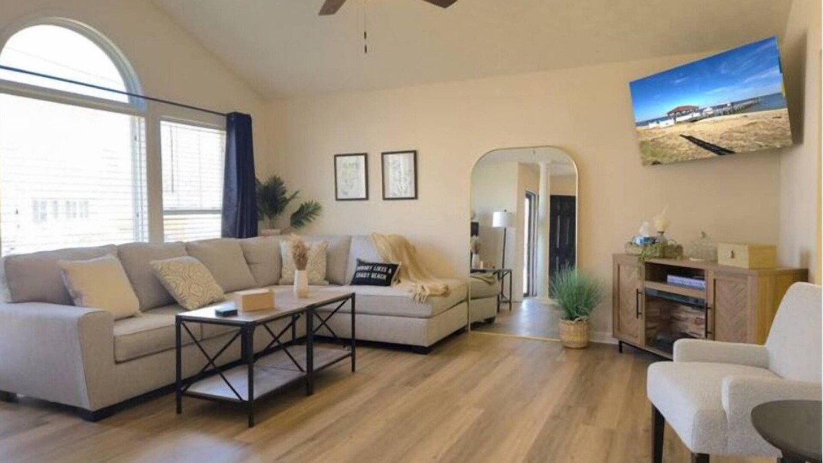 Issue House | Home away from home