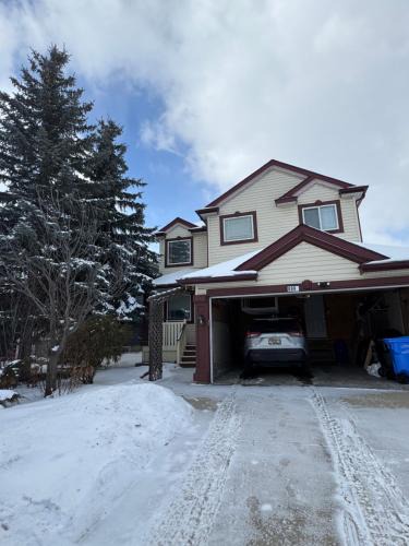 Southwest Calgary Apartment | Home Away from Home