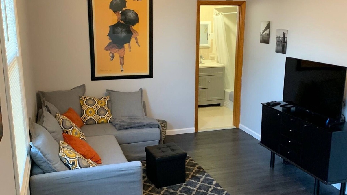 Livingston Apartment | HOME AWAY FROM HOME IN LIVINGSTON NJ