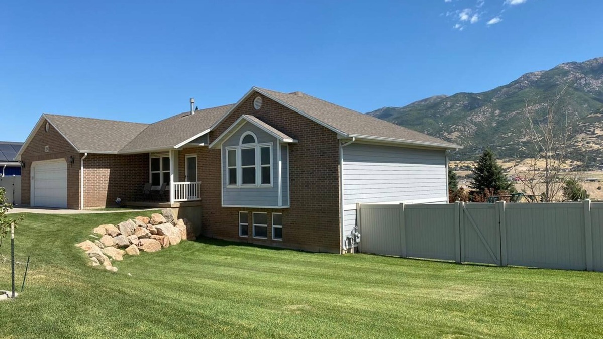 South Weber House | Home away from home- 25 min to airport/downtown SLC