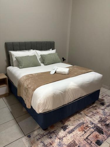 Greater Johannesburg Metropolitan Area Apartment | Home away from home - Rosebank