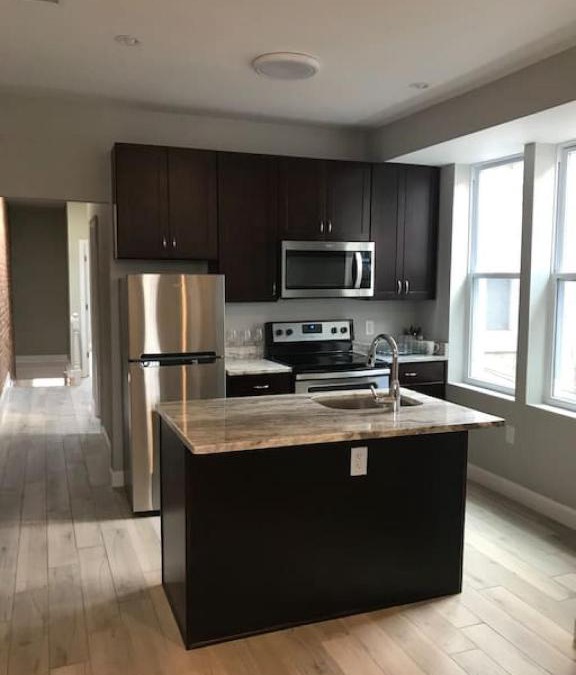 Capitol Hill Apartment | HOME AWAY HOME - Chic 2 BR Capitol Hill DC