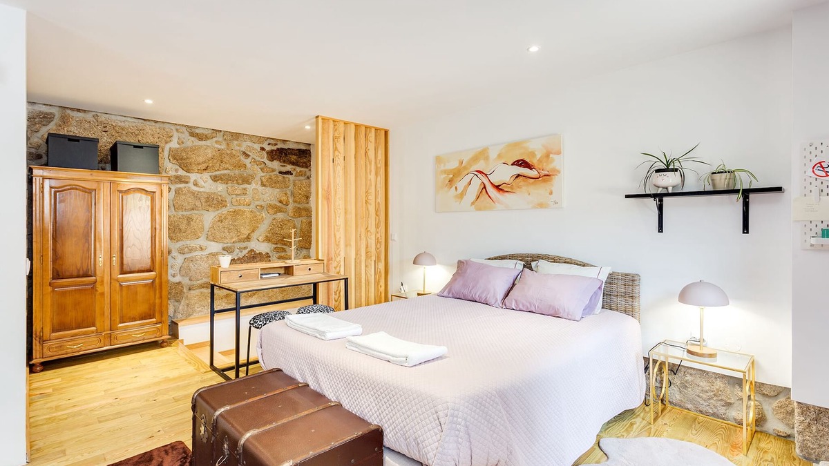 Penafiel Cottage | Home, by Julieta, suite, in the City Park of Penafiel - Porto