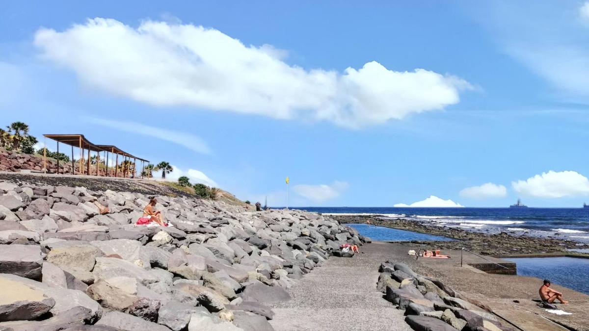 Las Palmas de Gran Canaria Apartment | Homerez - Studio in Las Palmas