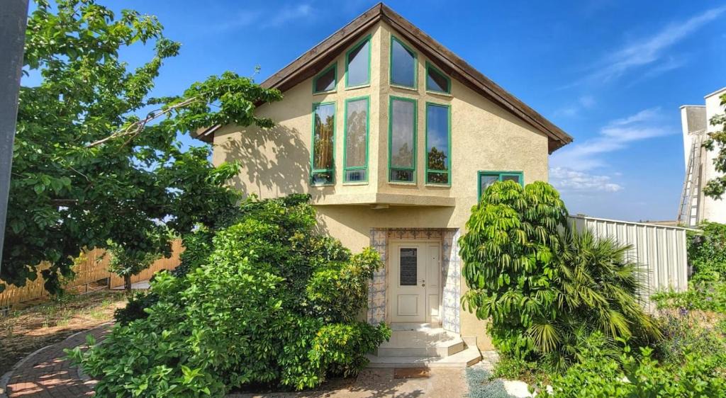 Vered Hagalil Apartment | Home for Air -- 9 minutes from sea of Galilee