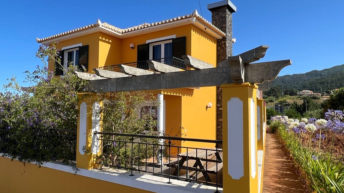 Prazeres House | Home for Nature Tourism, Madeira Island LEAHOUSE, Nature and Sea
