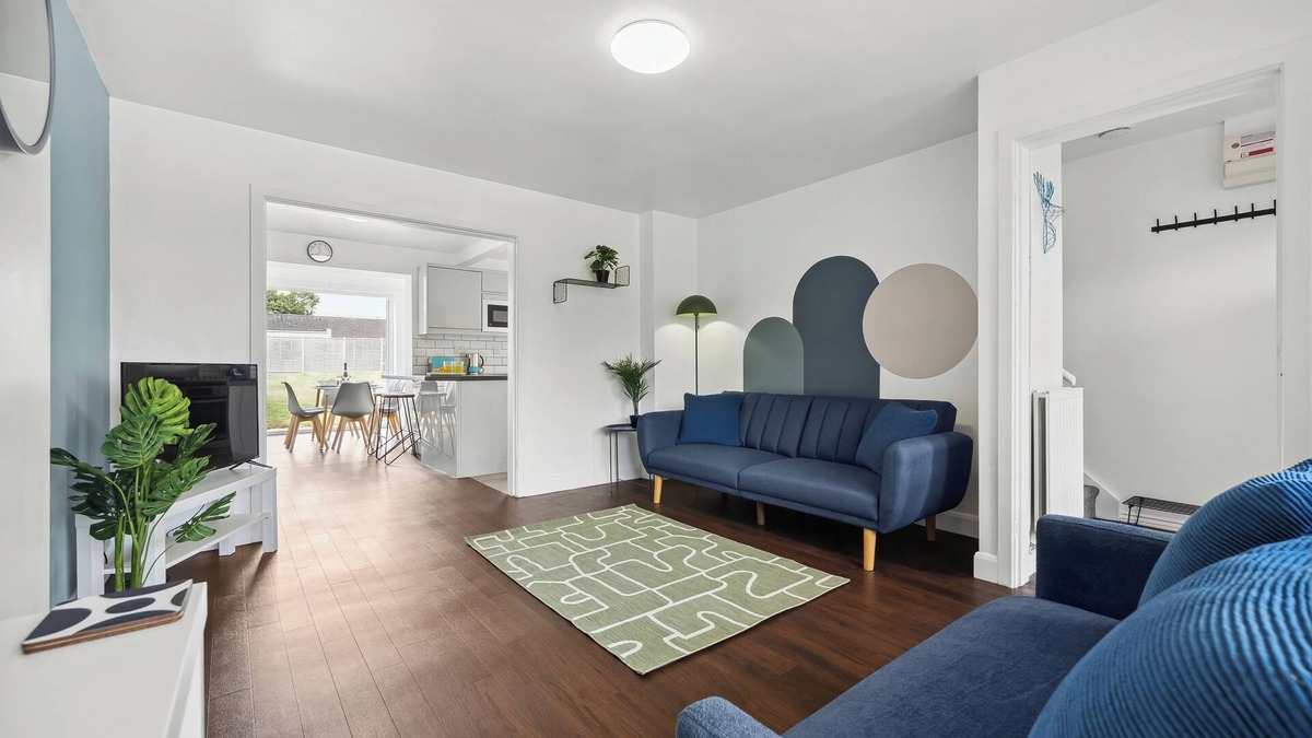 Royal Leamington Spa House | Home from home, 3 bed, sleeps 6 free parking and WiFi