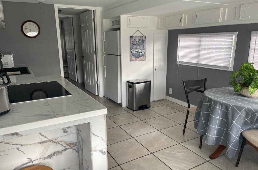 Bayshore Gardens Resort | Home in Arbor Terrace Resort