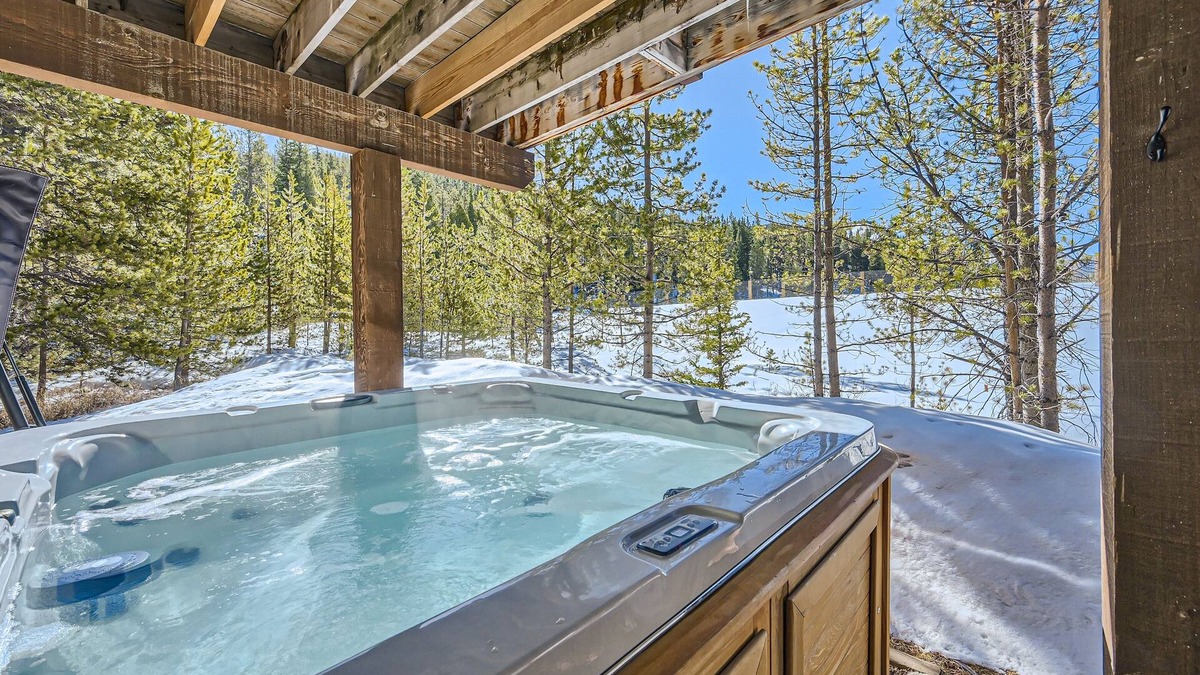 Baldy Mountain House | Home in Downtown Breckenridge w/ free shuttle to lifts, walkable to Main St & Peak 9 lifts