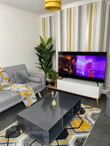 Gillingham Apartment | Home in Medway Gillingham