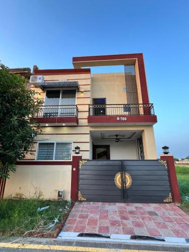 Sarai Alamgir Villa | Home In New Metro City