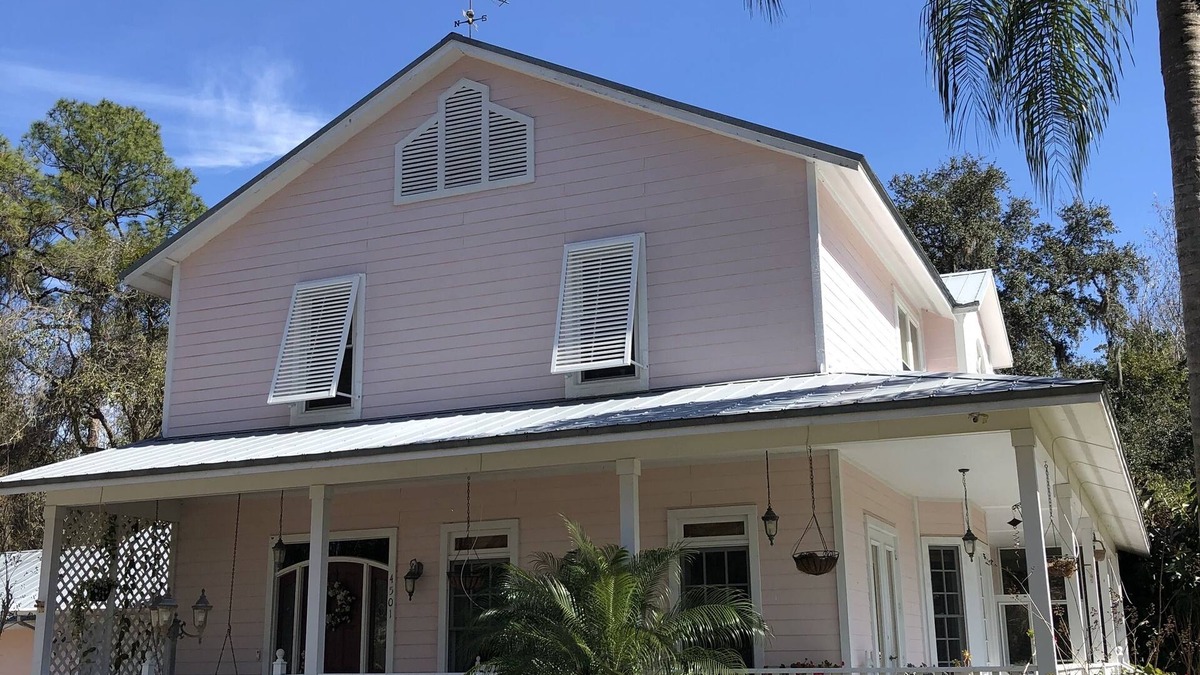 Sanford House | Home in Sanford Countryside 3/bd 2 1/2 bath
