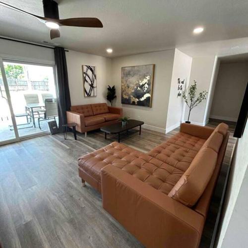 Fresno House | Home in the City: 4BR Fresno Retreat w POOL