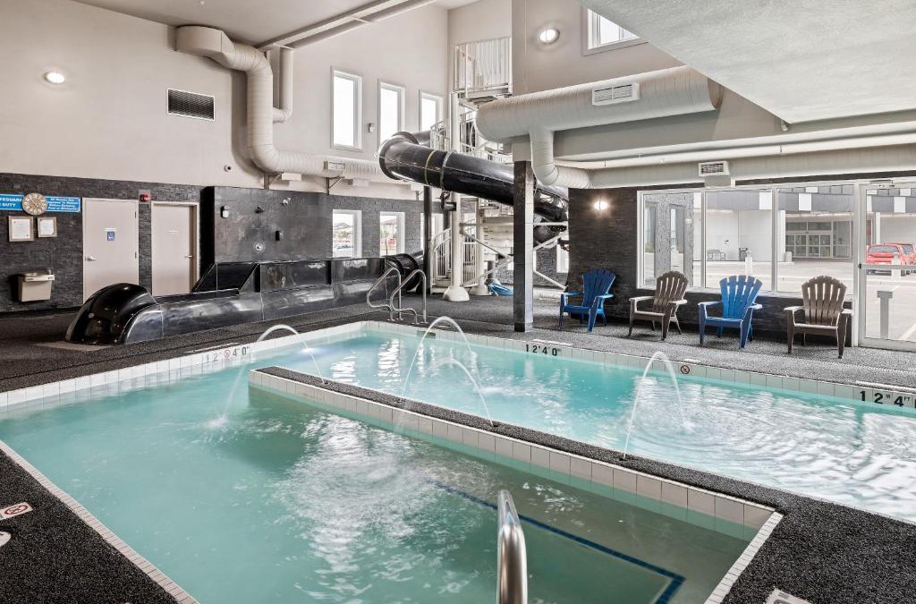 Stonebridge Hotel | Home Inn & Suites Saskatoon South