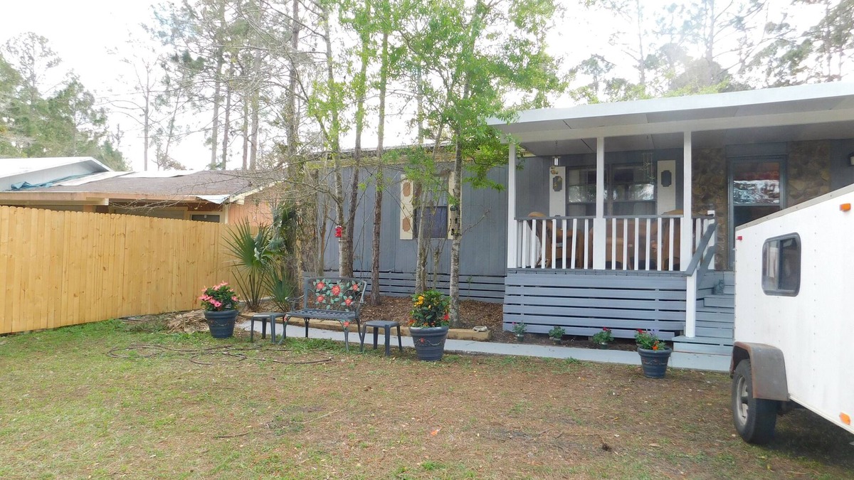 Astor House | Home is One House Away from Forest