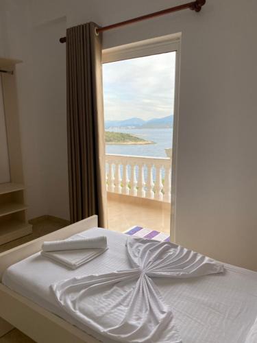 Lukove House | Home Majka