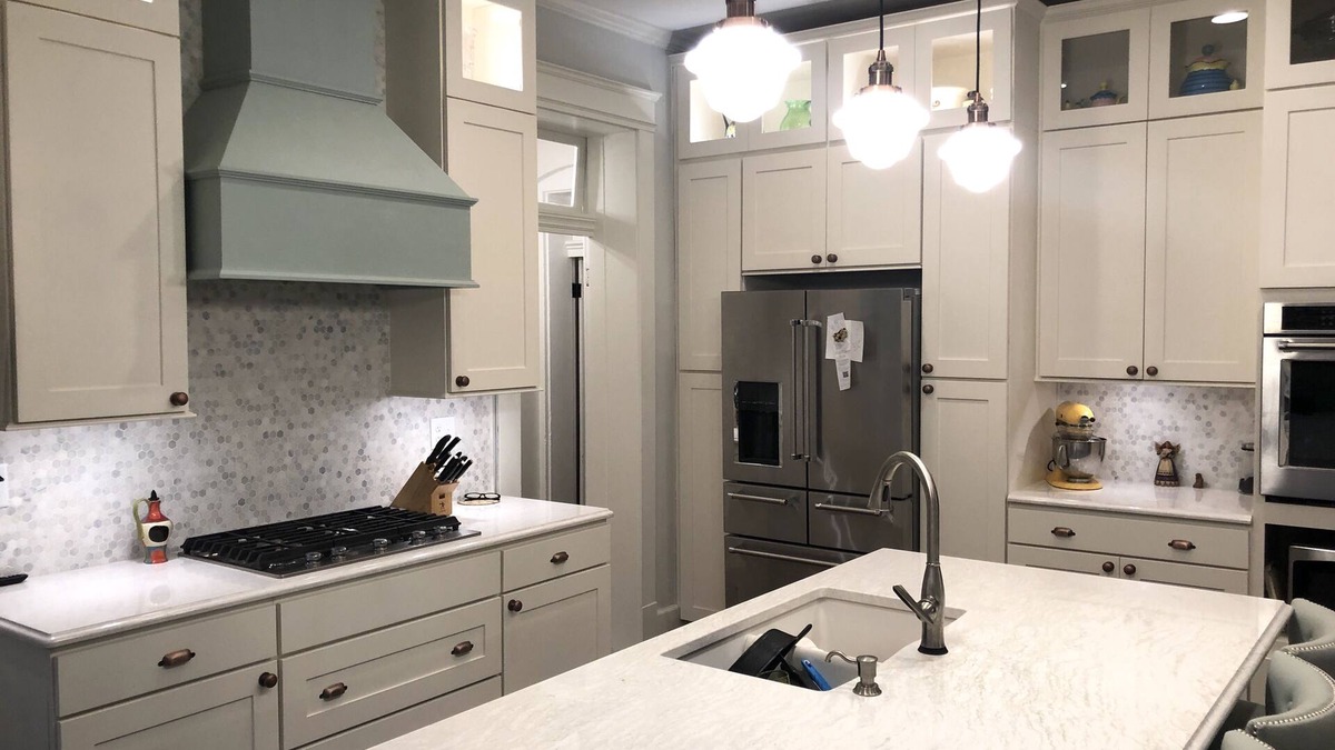 Paducah Bed & Breakfast | Home Near Downtown & Quilt Museum With NEW Luxury Kitchen & Baths