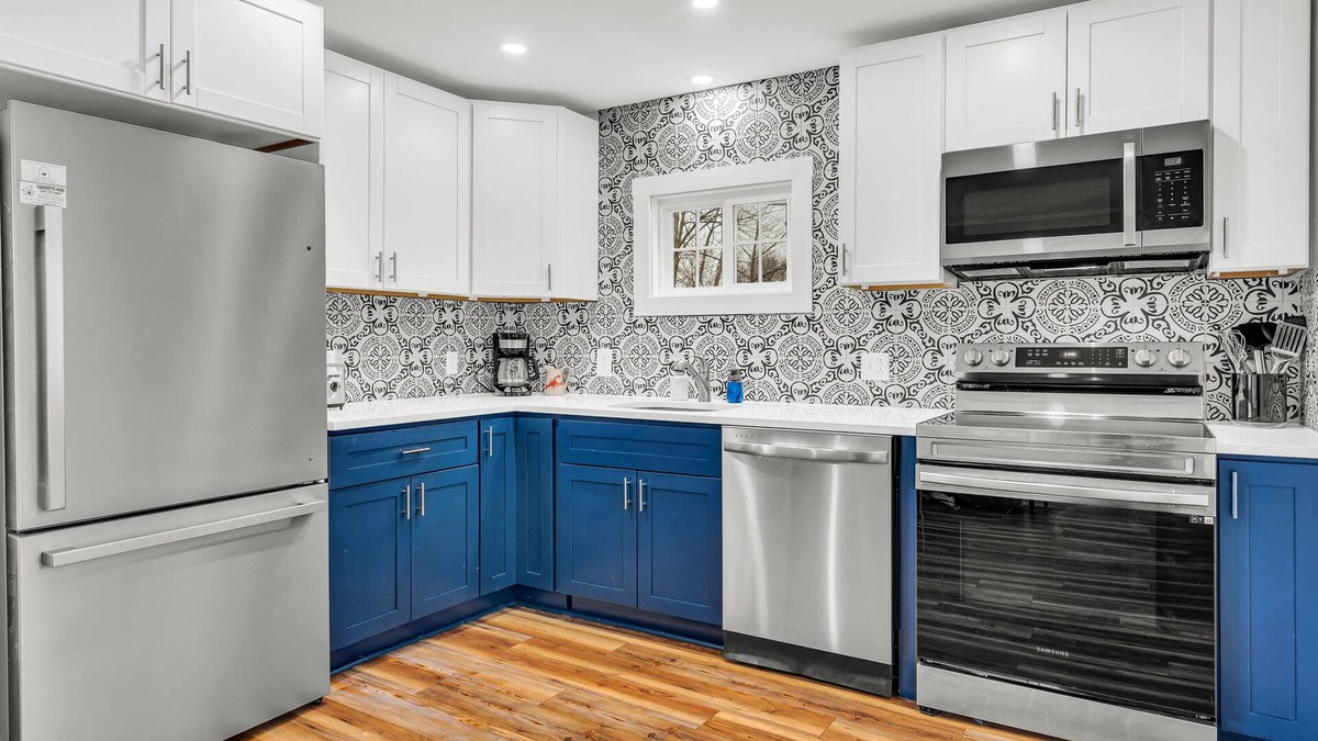 Southern Coast House | Home on Historical Springs Island and Saco River + Gym