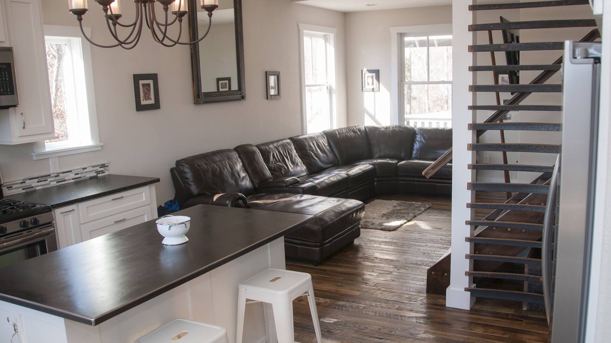 Lindseyville House | Home on Nolin Lake with Incredible Views. 17 miles from Mammoth Cave