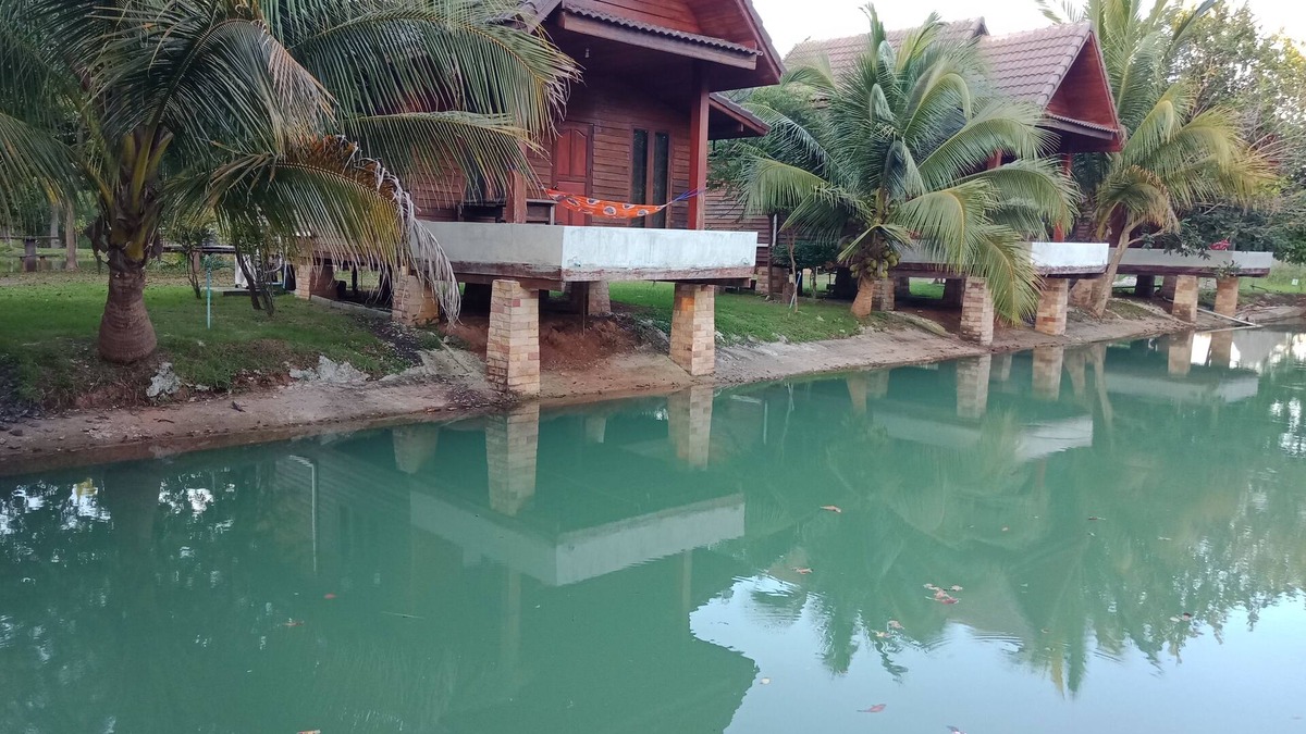 Chamni Hotel | Home Style Resort