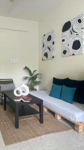 5th Block Apartment | Home Tales 1 - by Tipiverse