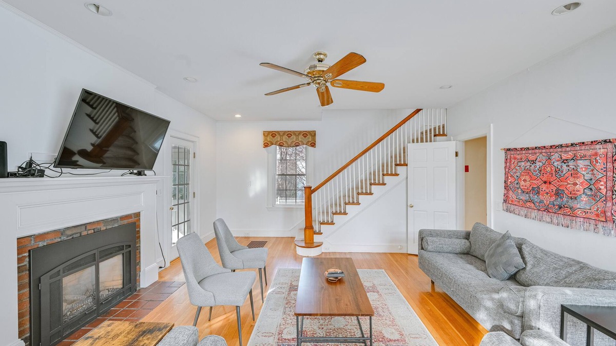 Lexington House | Home w/Backyard ~ 2 Mi to Downtown Lexington!