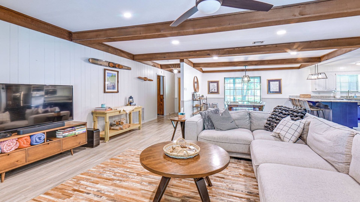 Mead House | Home w/Lake Texoma View, Game Room & Bar