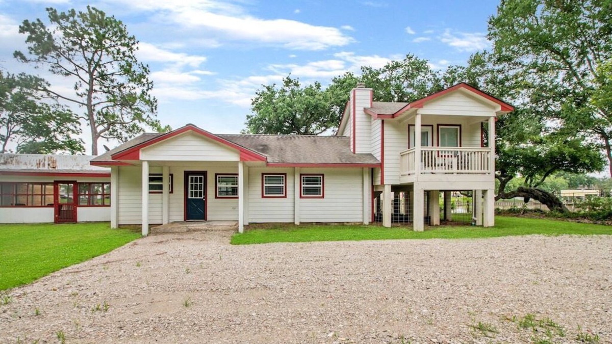 Cedar Lane House | Home w/ Private Fishing Pier/lift, Screen Porch