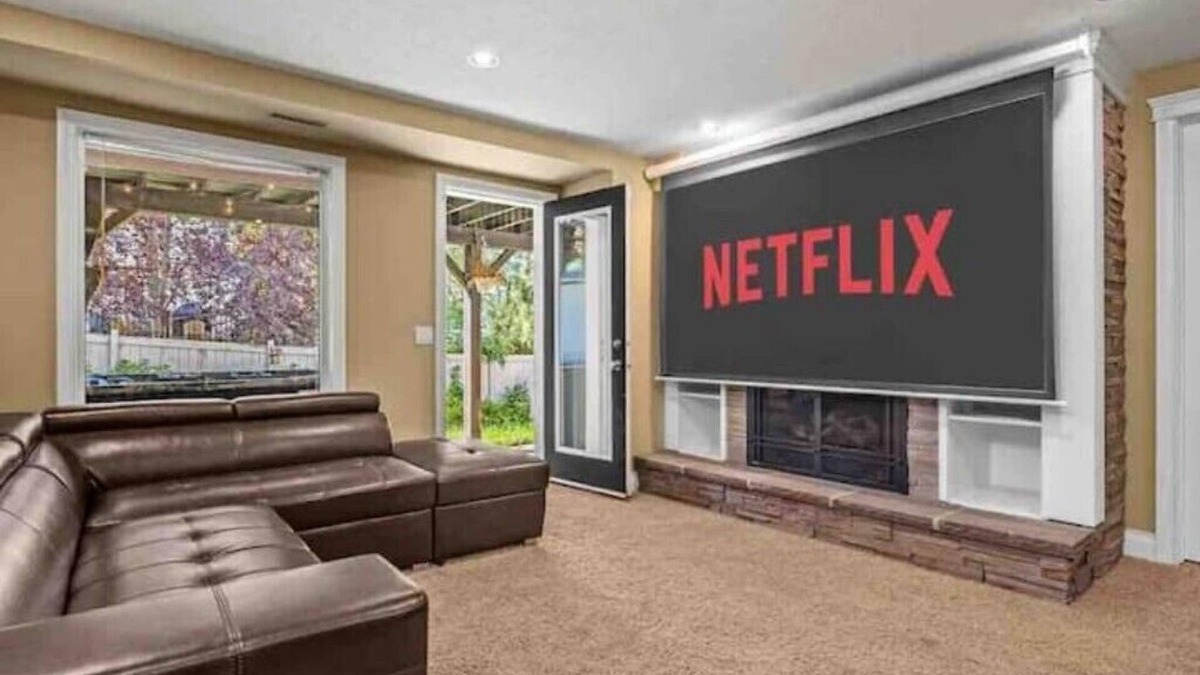 Calgary House | Home with Hot Tub & Home Theatrenn