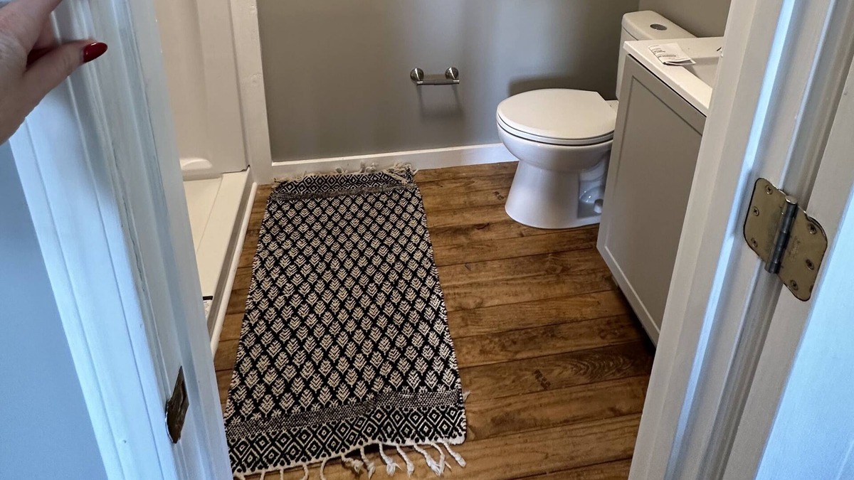 Orange Beach House | Home with Privacy and Starlink Internet, near Raytheon and Tyson.