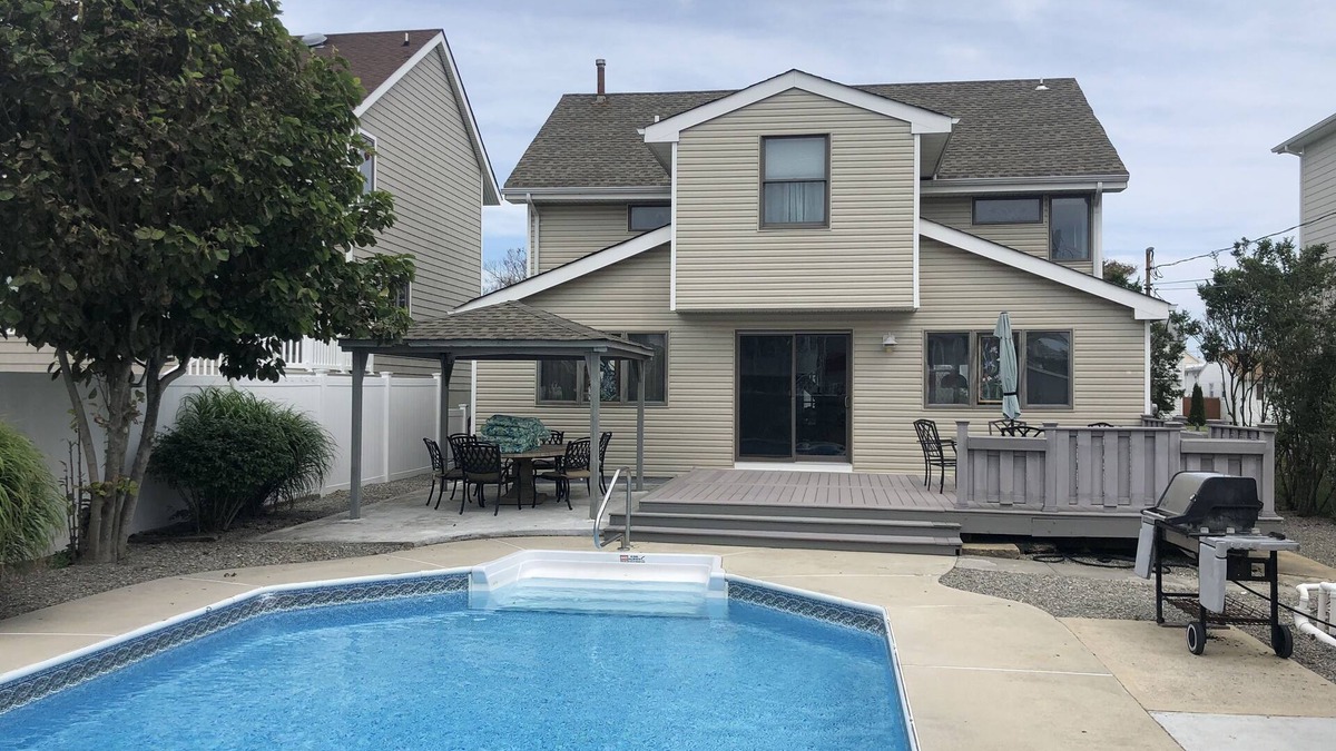 Point Pleasant Beach House | Home with IN-GROUND HEATED POOL best for large families 7 min walk to boardwalk