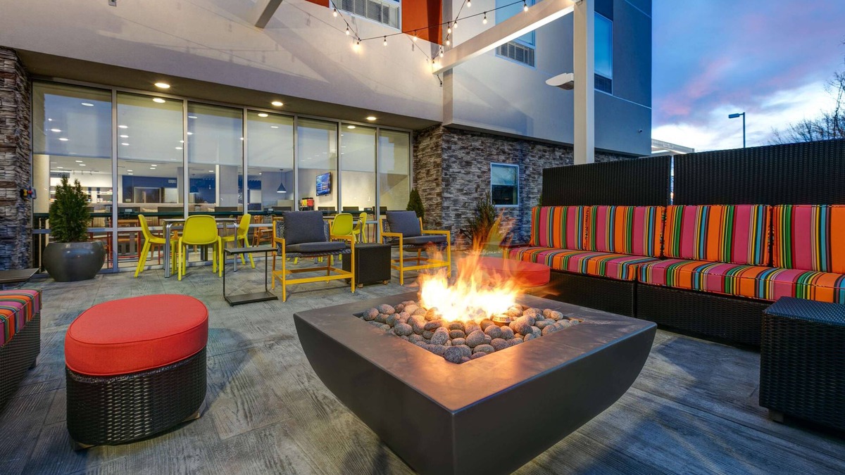 Tulsa Hotel | Home2 Suites By Hilton Tulsa Airport