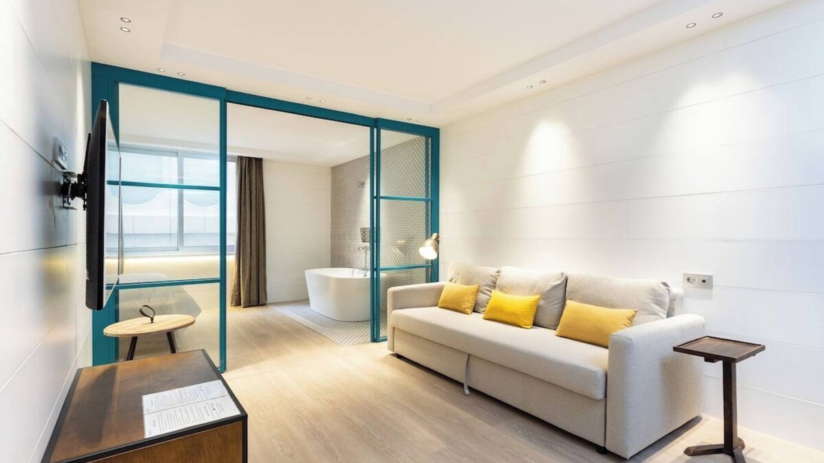 Santa Cruz de Tenerife Apartment | Home2Book Elegant Apartment Santa Cruz Center