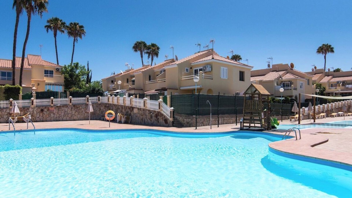 Sonnenland Apartment | Home2Book Charming & Relaxing Dúplex, Pool&Terrace