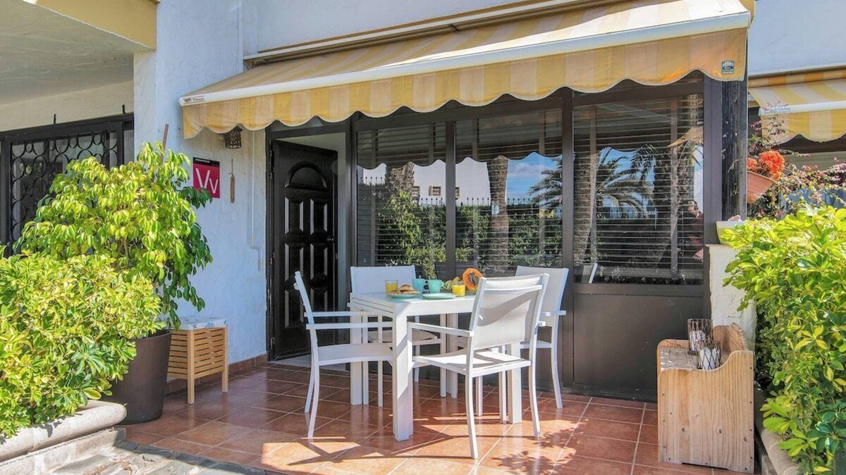 San Agustin Apartment | Home2Book The Place to be San Agustín, Pool