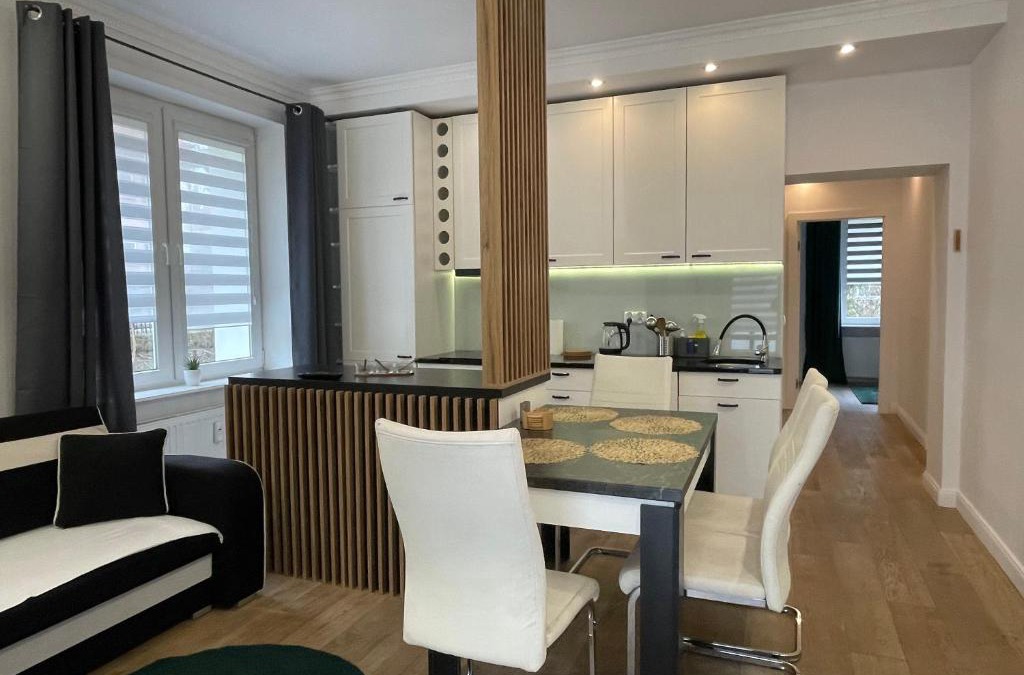 Gorny Sopot Apartment | Home3city White Pearl