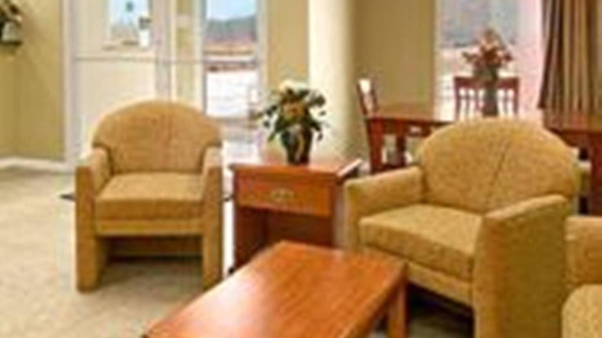 Louisville Hotel | Homegate Inn