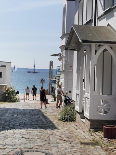 Sassnitz Apartment | Homelig Altstadt Ferienwohnung Sassnitz 3