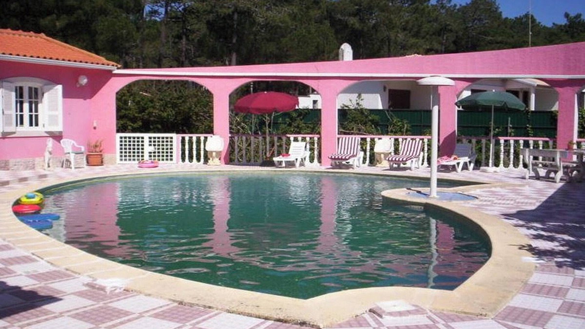 Monserrate Apartment | Homerez - 200 sqm Apartment in Sintra with Pool
