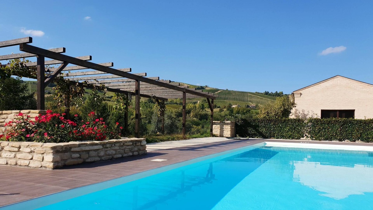 Montalto delle Marche Apartment | Homerez - Appartement for 2 ppl. with shared pool at Montalto delle Marche
