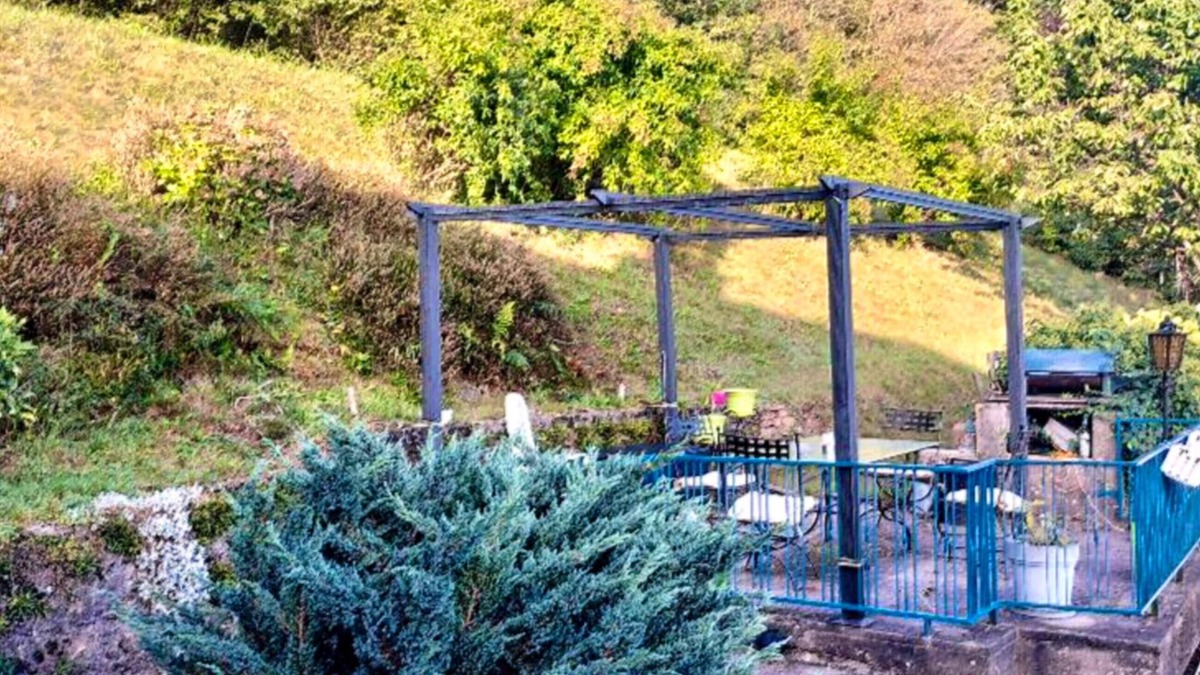 Pouxeux Apartment | Homerez - Amazing apartement for 4 ppl. with terrace at Pouxeux