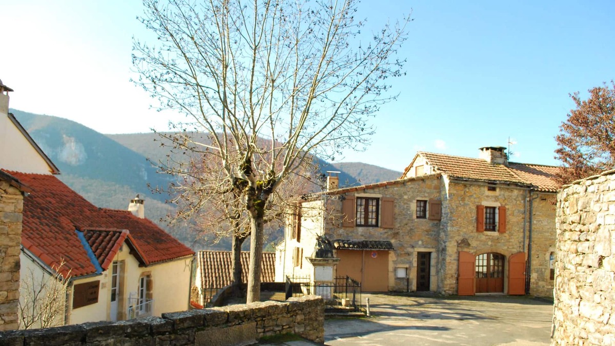 Mostuejouls House | Homerez - Amazing house for 4 ppl. at Mostuéjouls