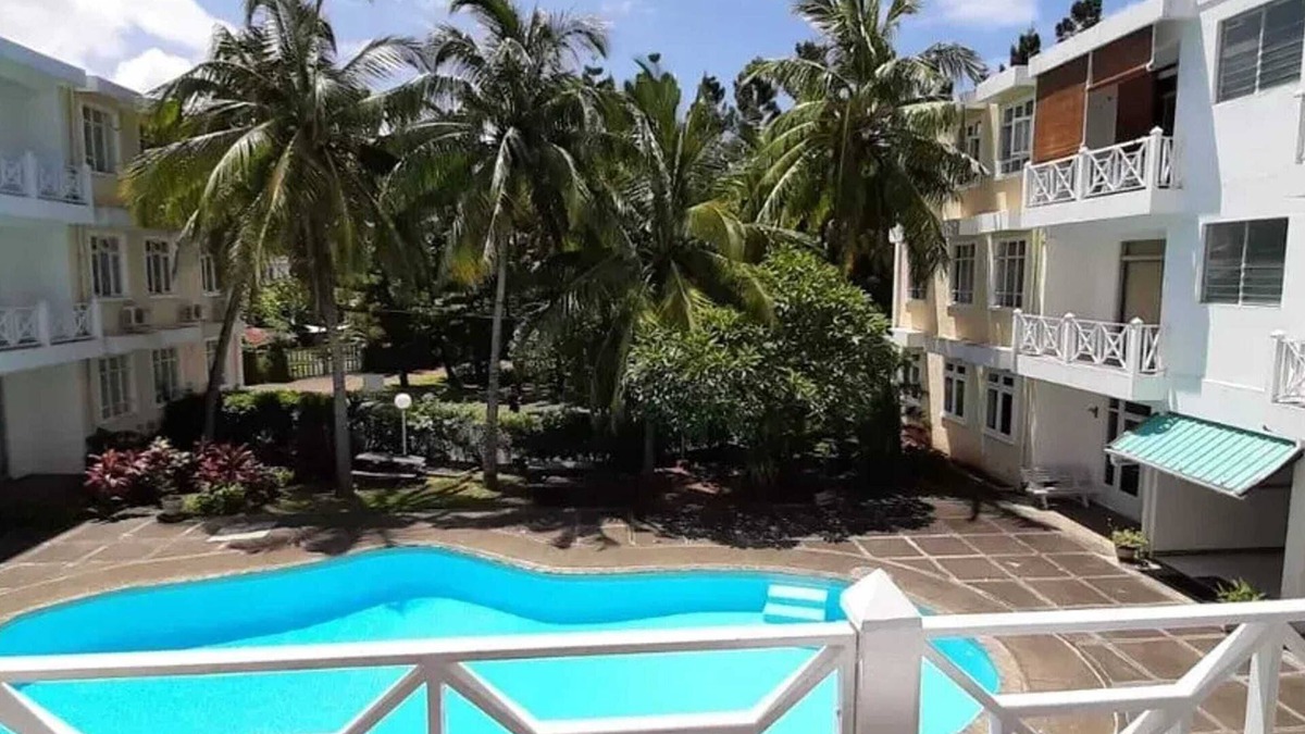 Blue Bay Apartment | Homerez - Apartment in Blue Bay
