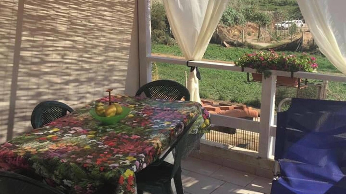 Scoglitti Apartment | Homerez - Apartment in Scoglitti, garden