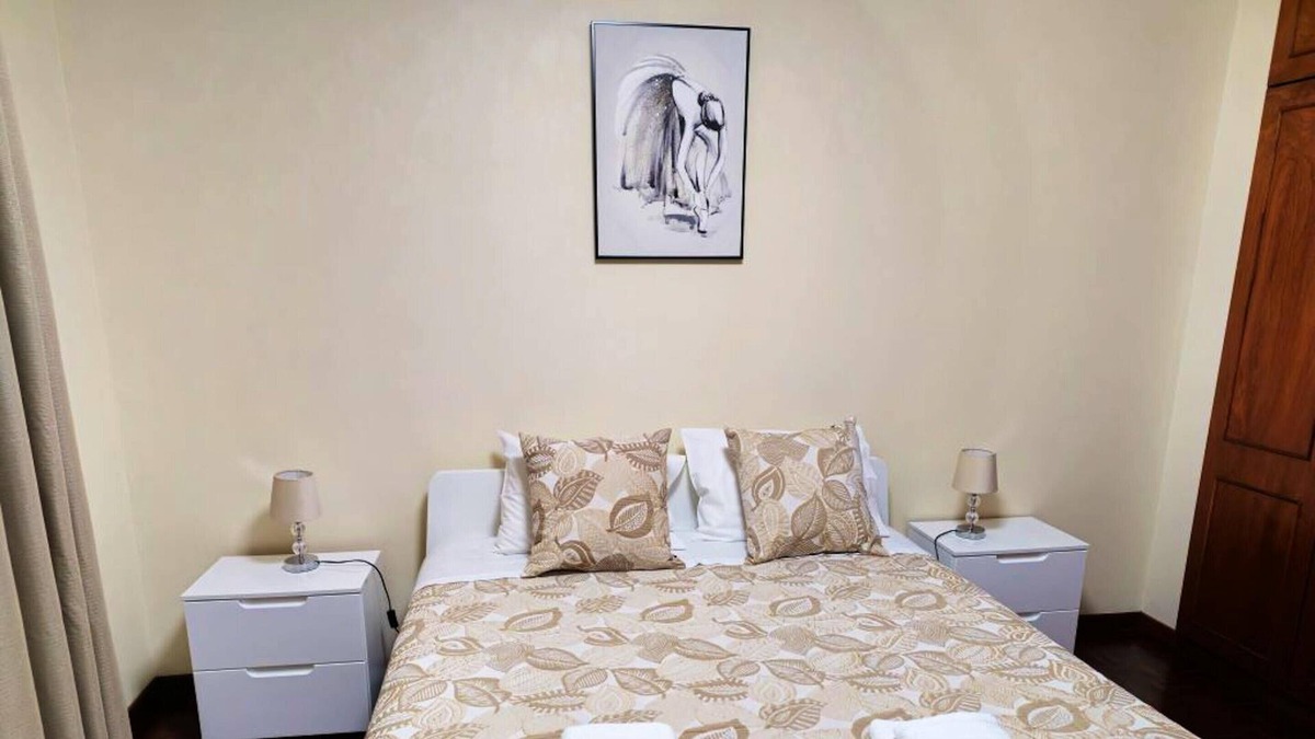 Sao Roque Apartment | Homerez - Appartement 4 km away from the beach for 4 ppl. with garden at Funchal